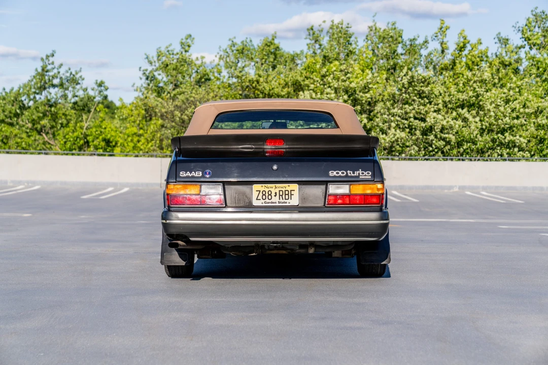 1994 Saab 900 Commemorative Edition 1st Gen - Image 14 of 31