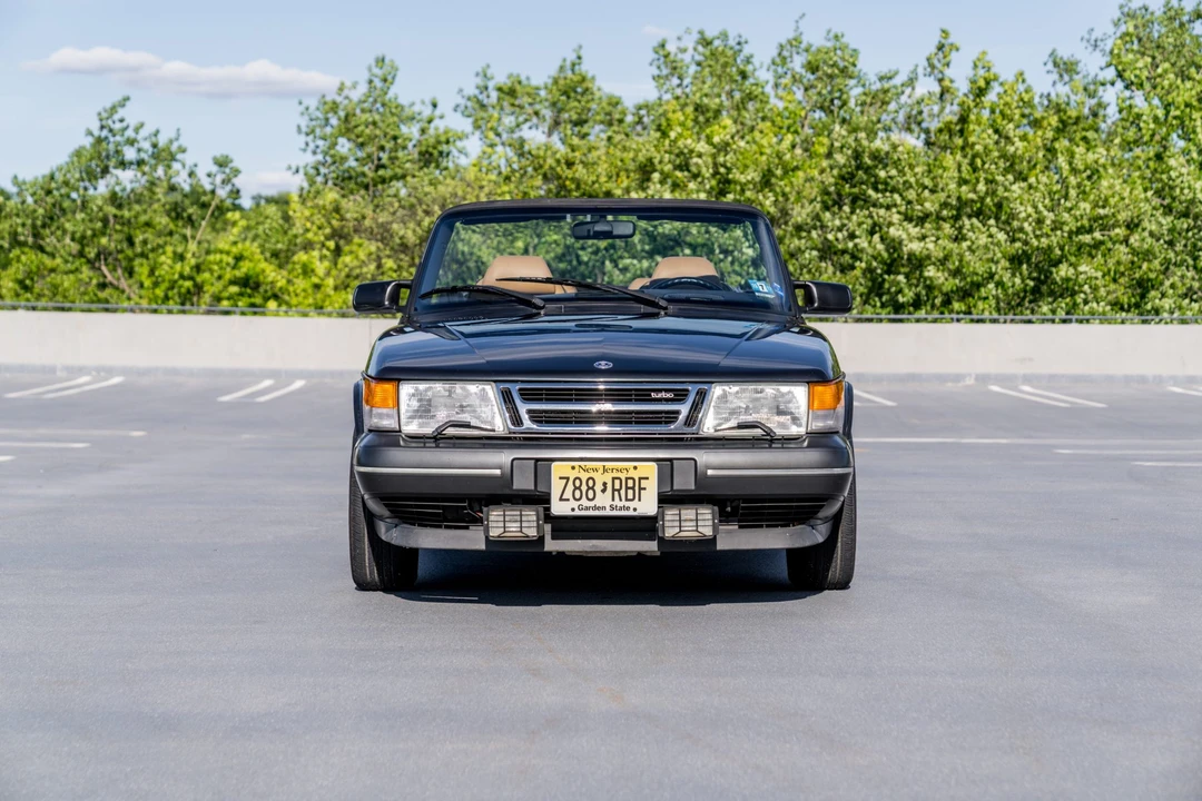 1994 Saab 900 Commemorative Edition 1st Gen - Image 25 of 31