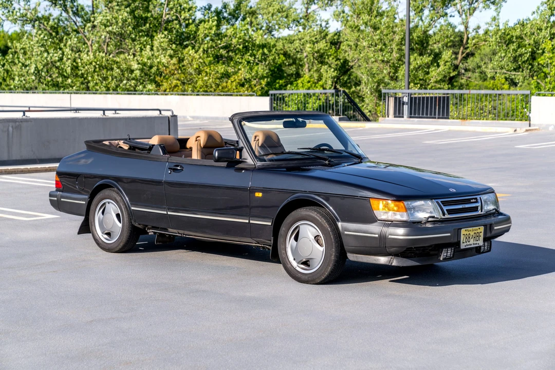 1994 Saab 900 Commemorative Edition 1st Gen - Image 18 of 31