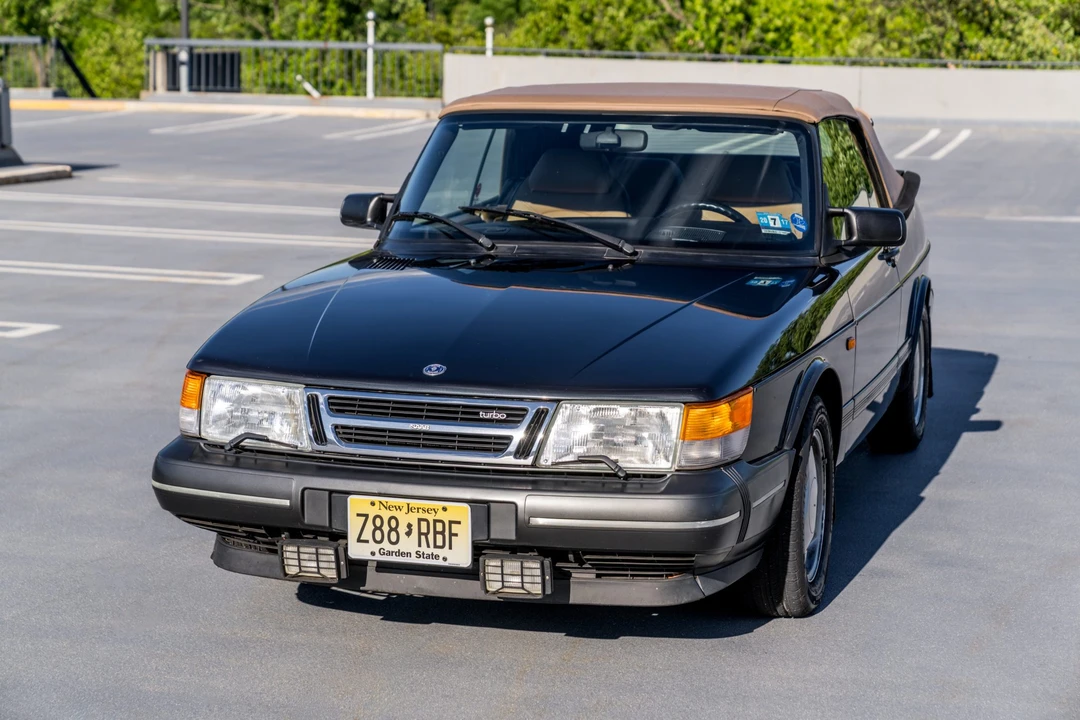 1994 Saab 900 Commemorative Edition 1st Gen - Image 6 of 31