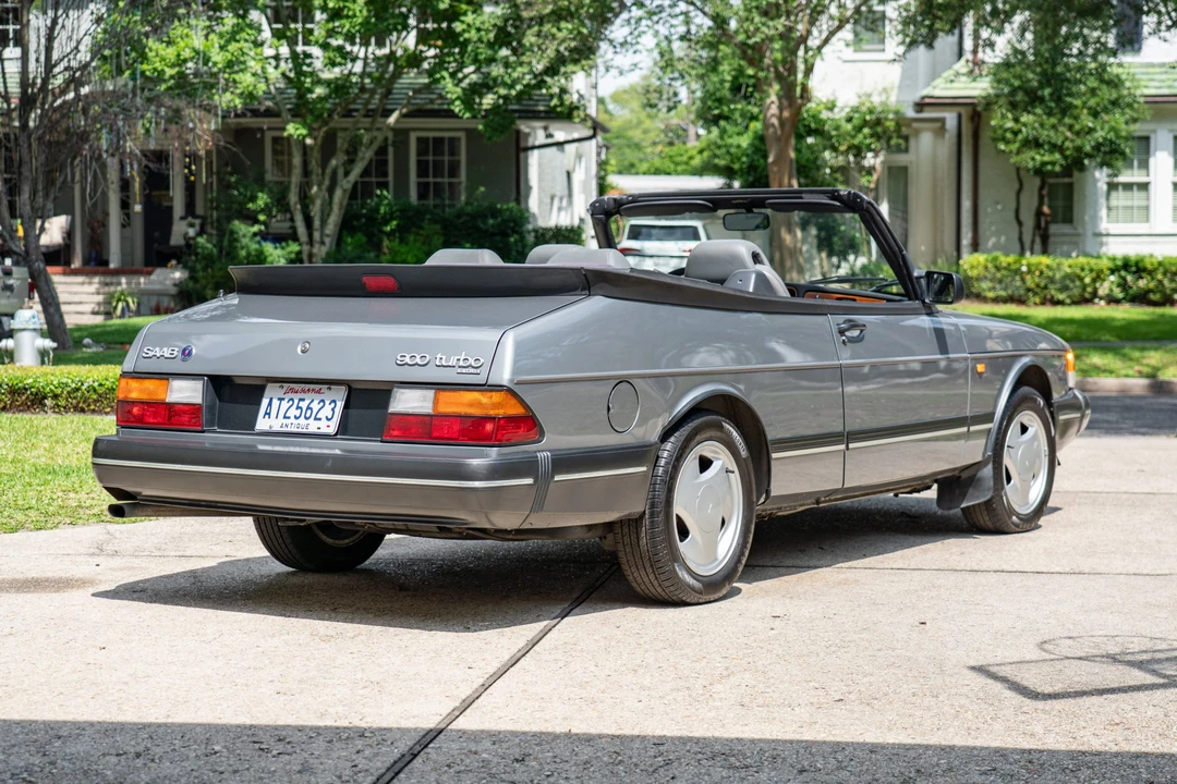 1994 Saab 900 Turbo 1st Gen - Image 8 of 31