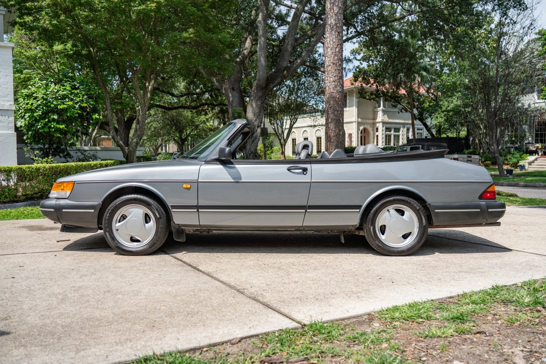 1994 Saab 900 Turbo 1st Gen - Image 5 of 31