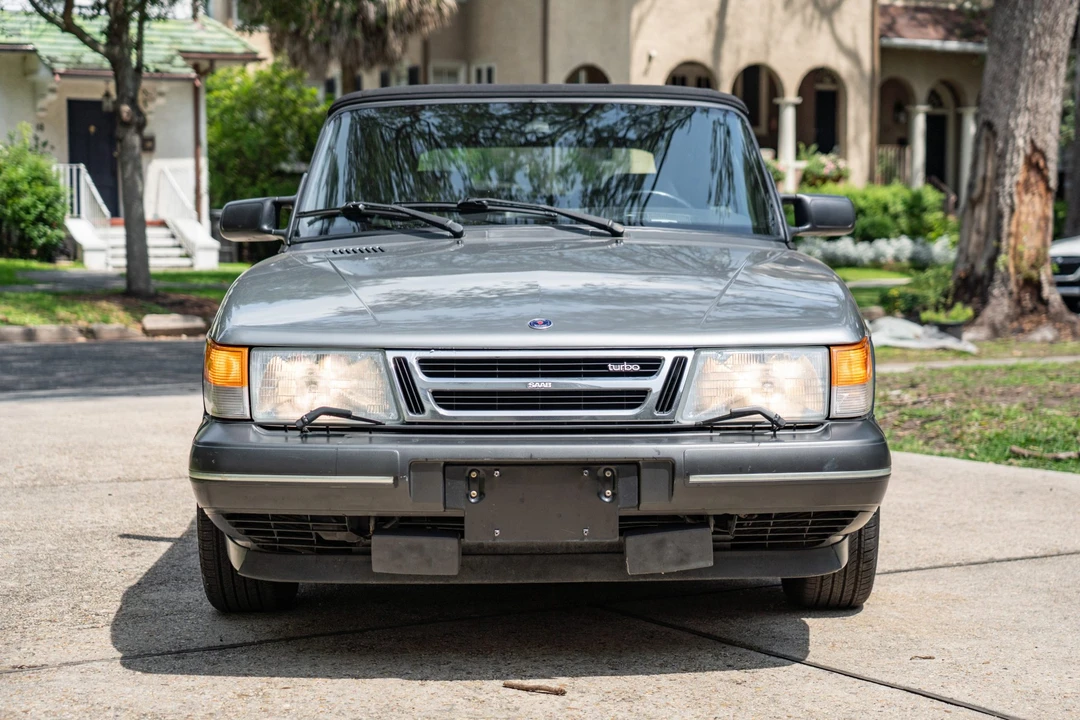 1994 Saab 900 Turbo 1st Gen - Image 11 of 31