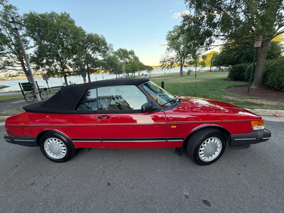 1994 Saab 900 1st Gen - Image 27 of 31
