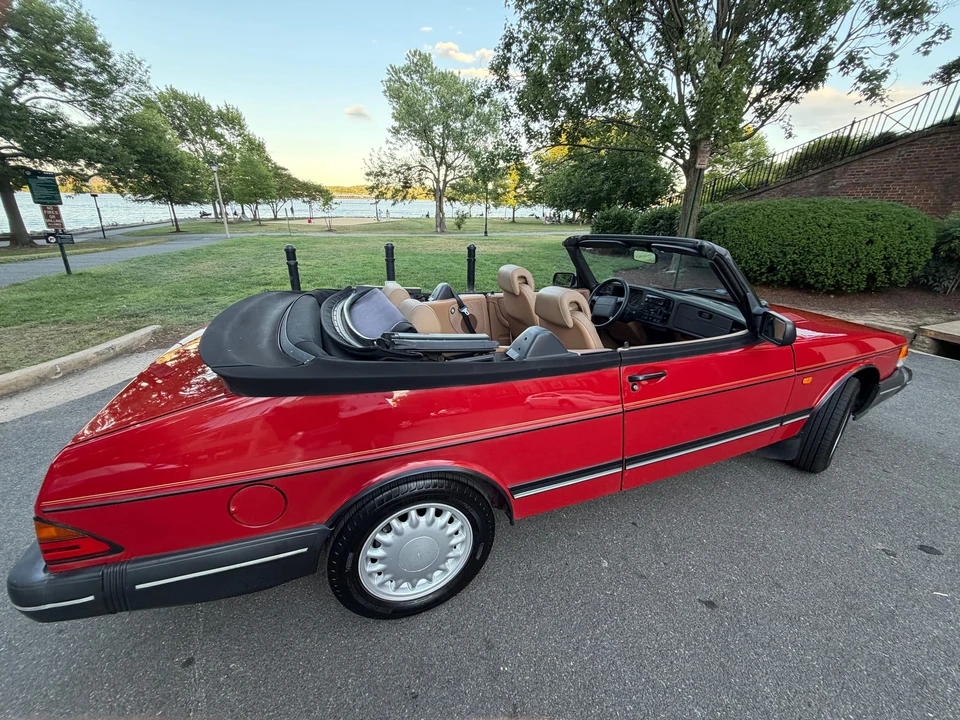 1994 Saab 900 1st Gen - Image 16 of 31