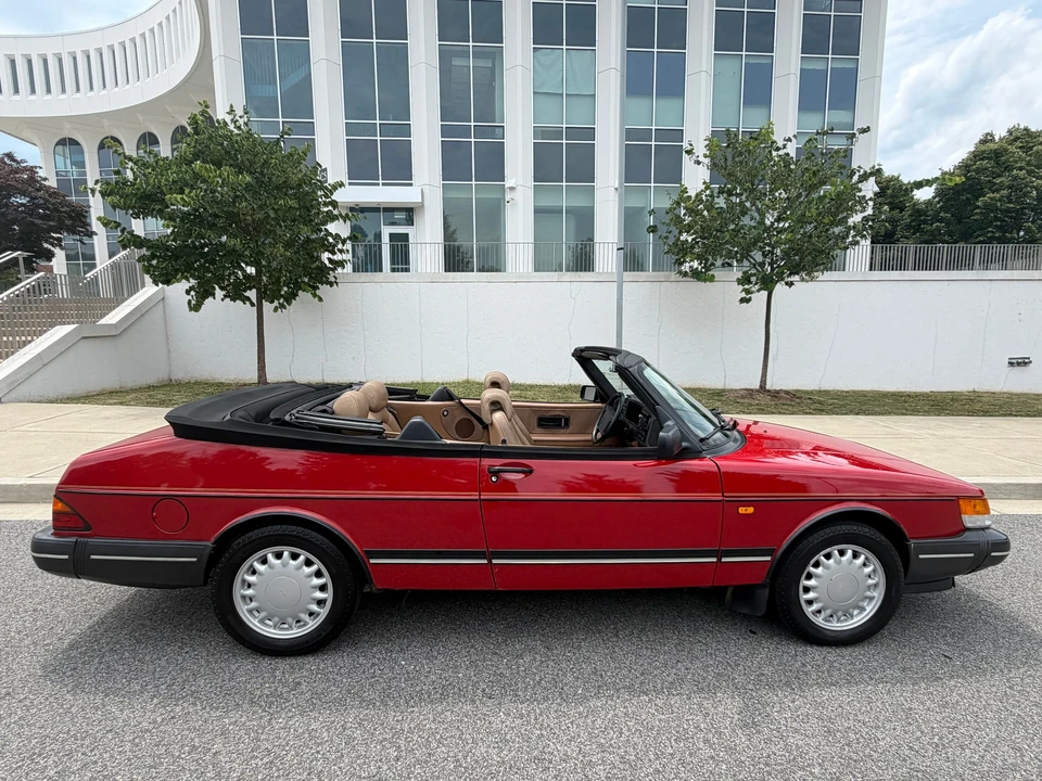 1994 Saab 900 1st Gen - Image 12 of 31