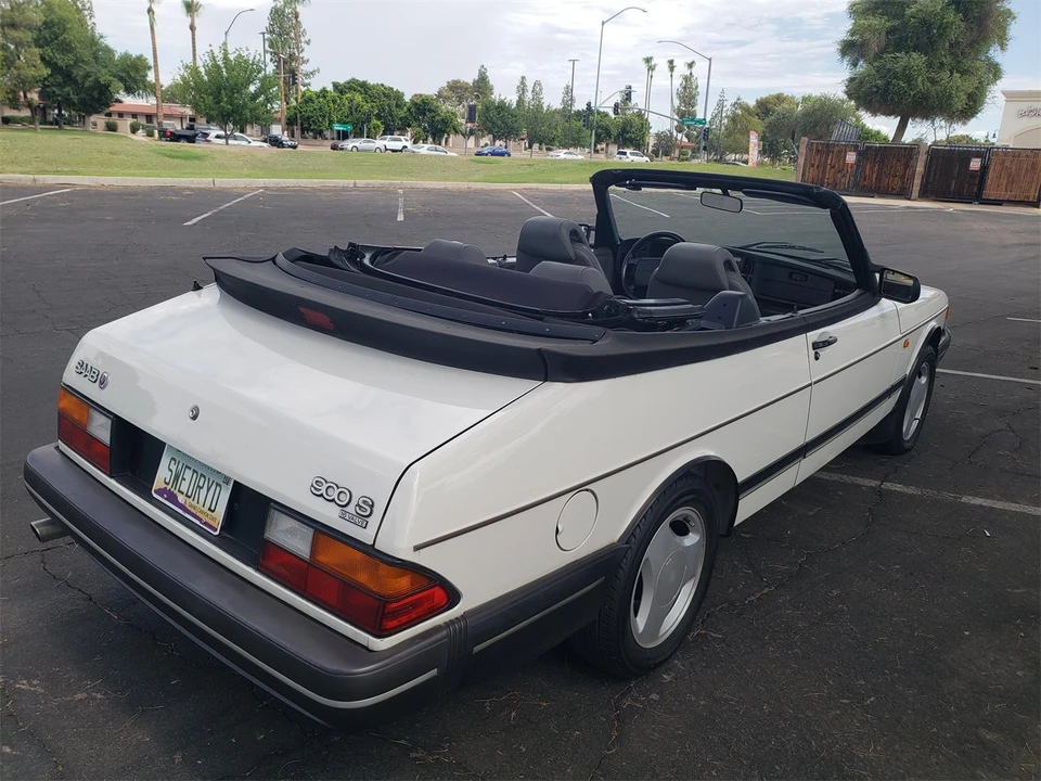 1994 Saab 900 2nd Gen - Image 5 of 24