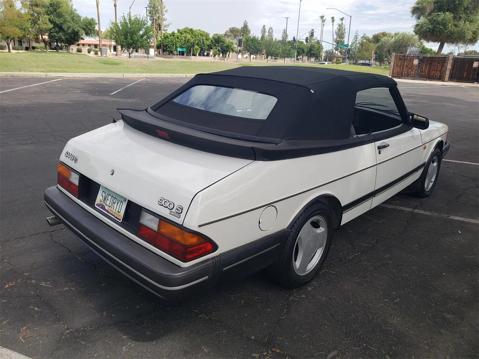 1994 Saab 900 2nd Gen - Image 16 of 24