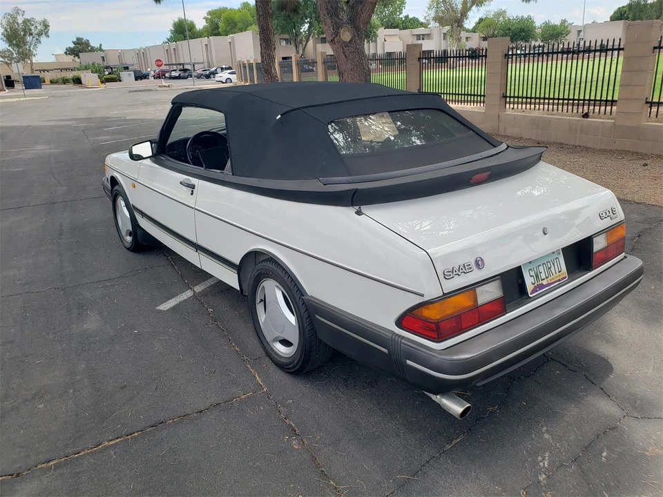 1994 Saab 900 2nd Gen - Image 17 of 24