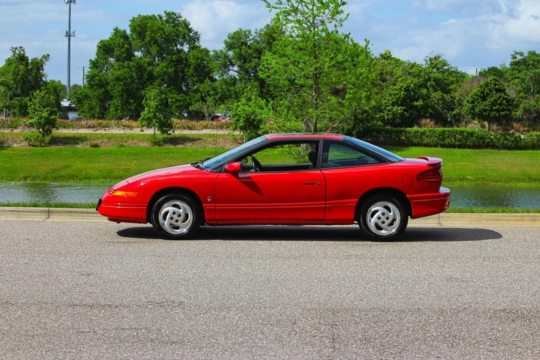 1994 Saturn - Image 2 of 31