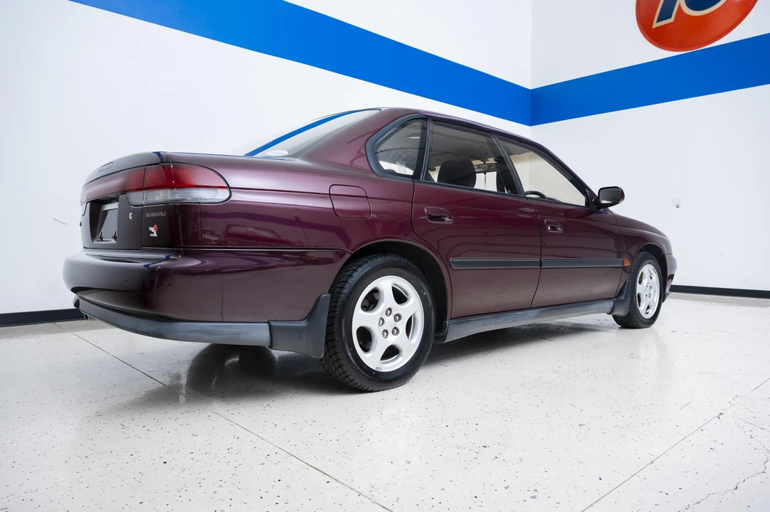 1994 Subaru Legacy 1st Gen - Image 10 of 31