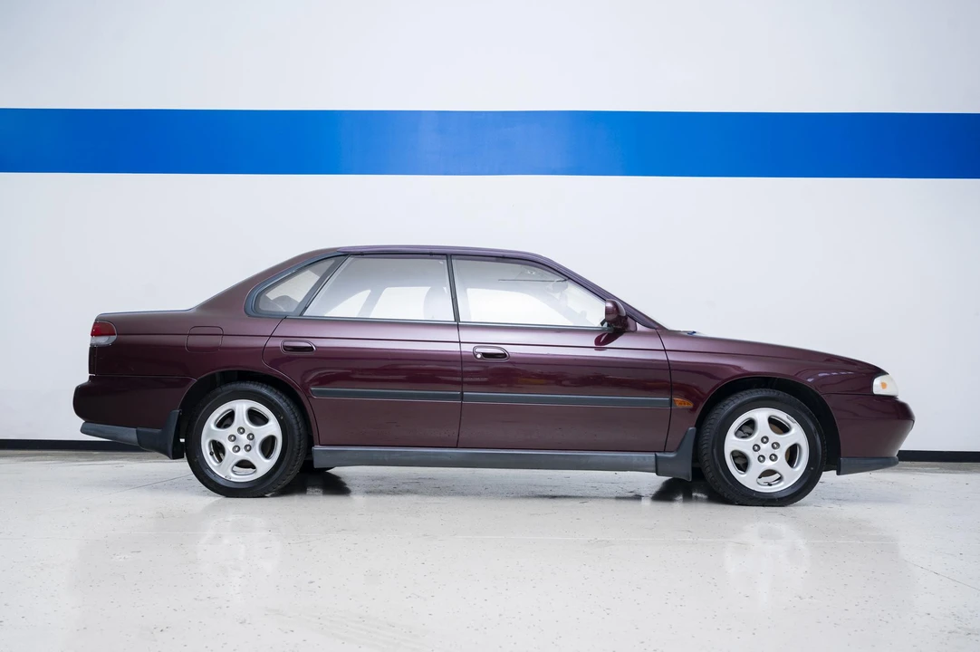 1994 Subaru Legacy 1st Gen - Image 11 of 31