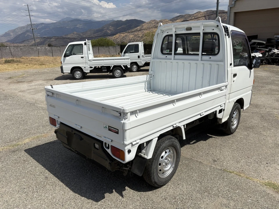 1994 Subaru Sambar 5th Gen - Image 7 of 31