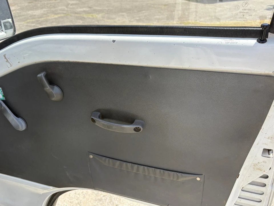 1994 Subaru Sambar 5th Gen - Image 16 of 31