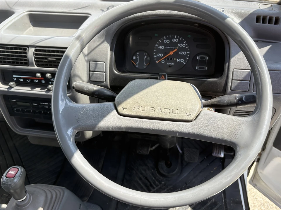 1994 Subaru Sambar 5th Gen - Image 17 of 31