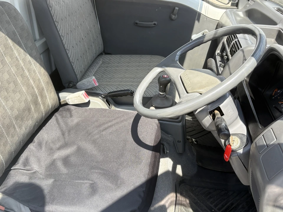 1994 Subaru Sambar 5th Gen - Image 14 of 31