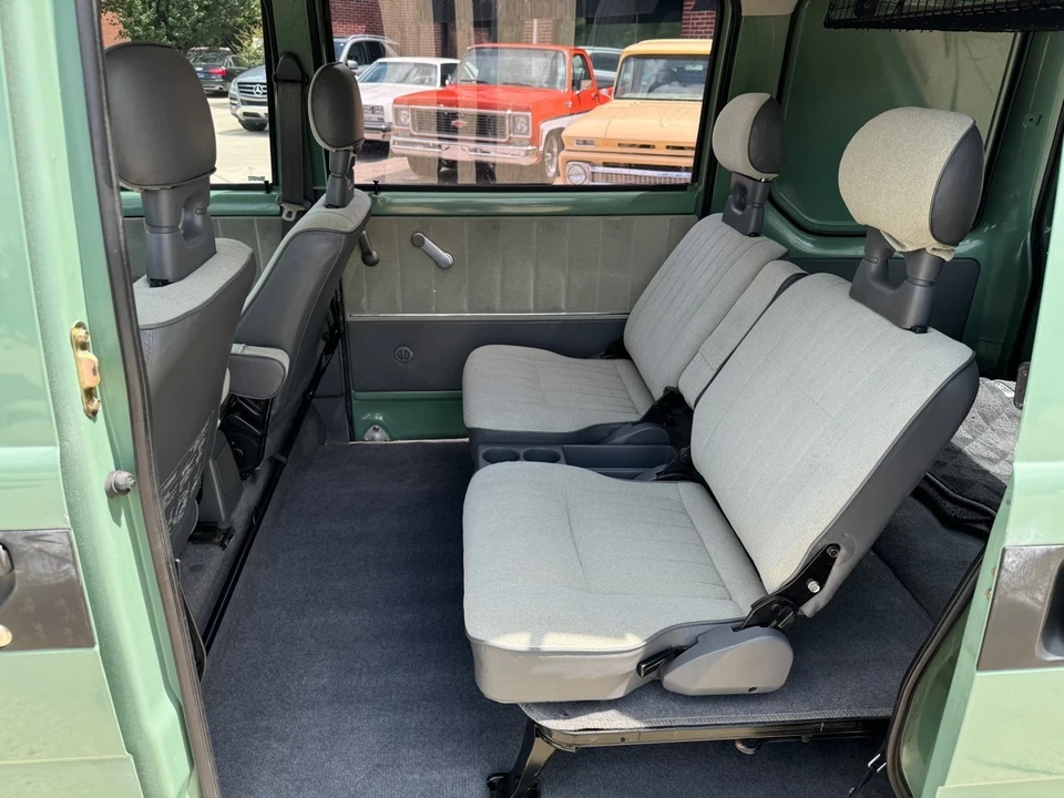 1994 Subaru Sambar 5th Gen - Image 15 of 17