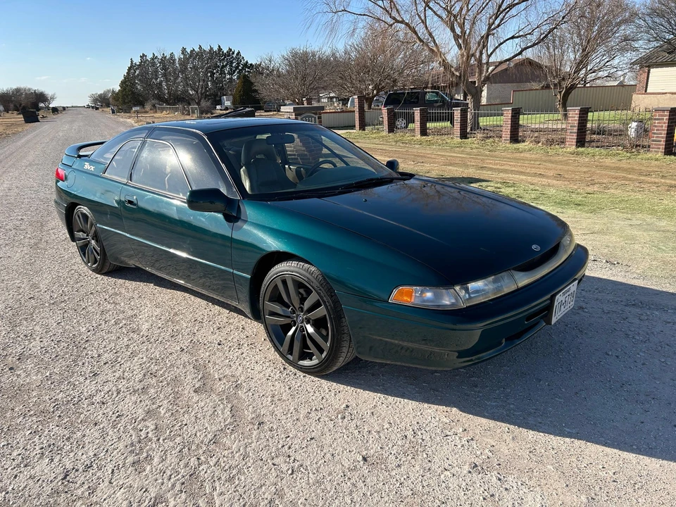1994 Subaru SVX - Image 18 of 31