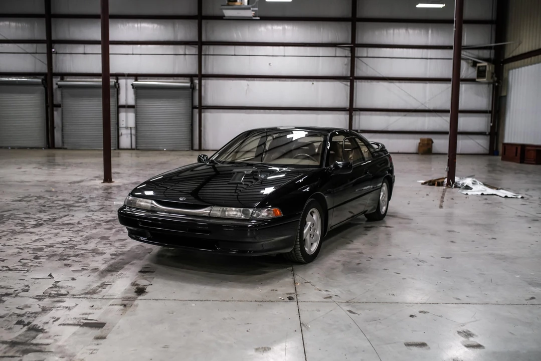 1994 Subaru SVX - Image 7 of 31