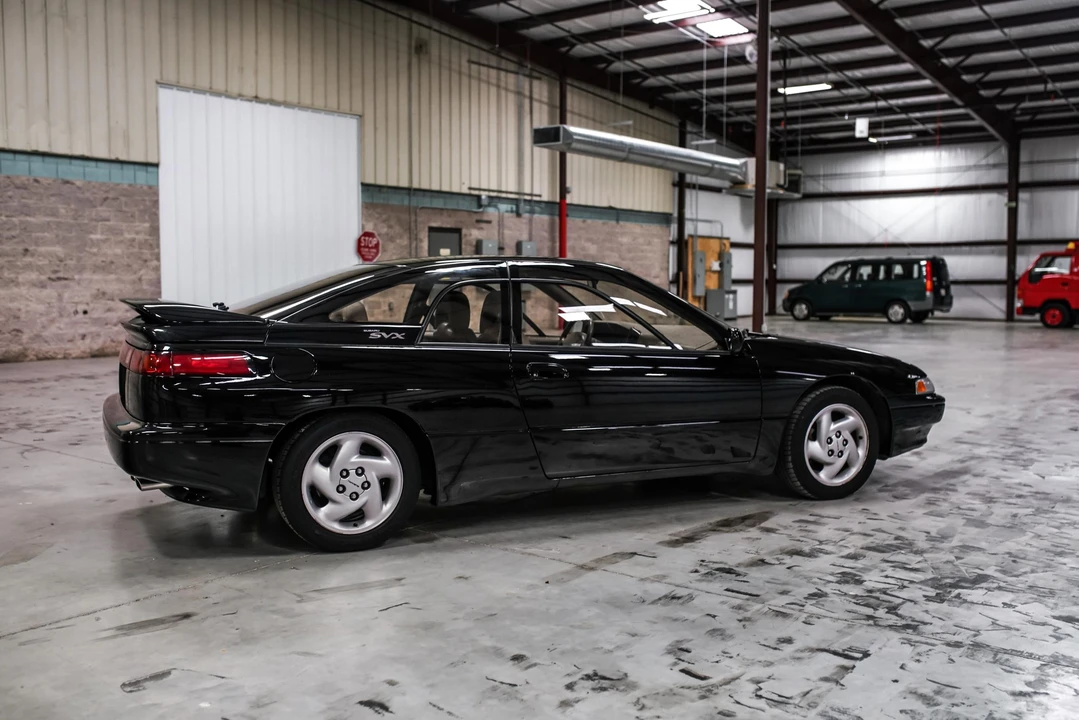 1994 Subaru SVX - Image 23 of 31