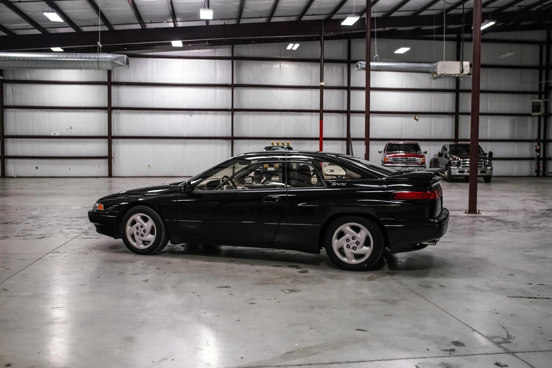 1994 Subaru SVX - Image 14 of 31