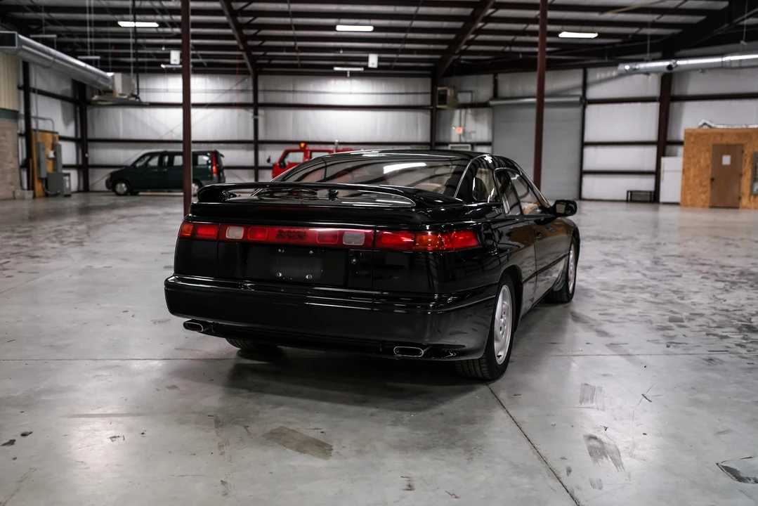 1994 Subaru SVX - Image 20 of 31