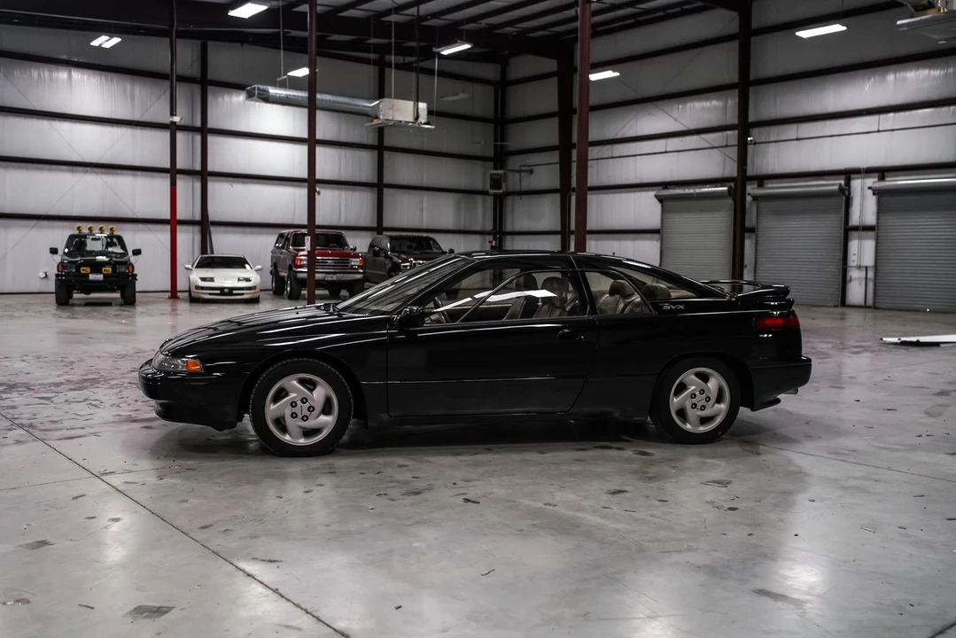1994 Subaru SVX - Image 12 of 31