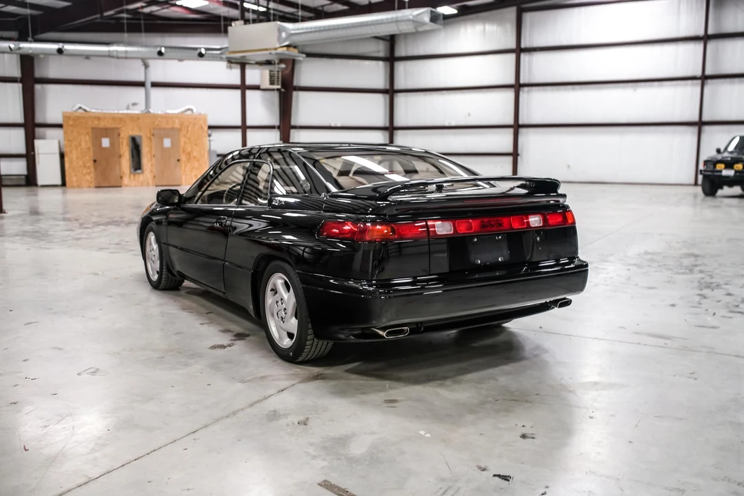 1994 Subaru SVX - Image 18 of 31
