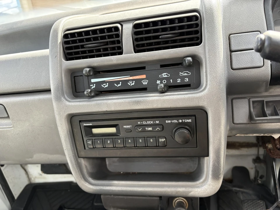 1994 Subaru Sambar 4th Gen - Image 19 of 21