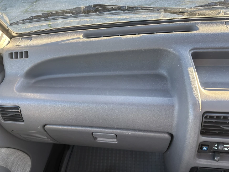 1994 Subaru Sambar 4th Gen - Image 16 of 21