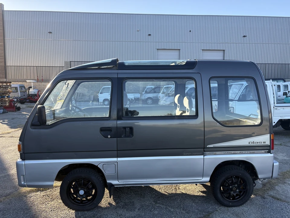 1994 Subaru Sambar 4th Gen - Image 4 of 21