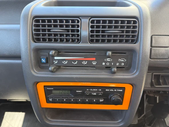 1994 Subaru Sambar 5th Gen - Image 16 of 17
