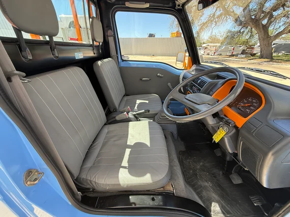 1994 Subaru Sambar 5th Gen - Image 14 of 17