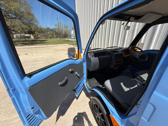 1994 Subaru Sambar 5th Gen - Image 10 of 17