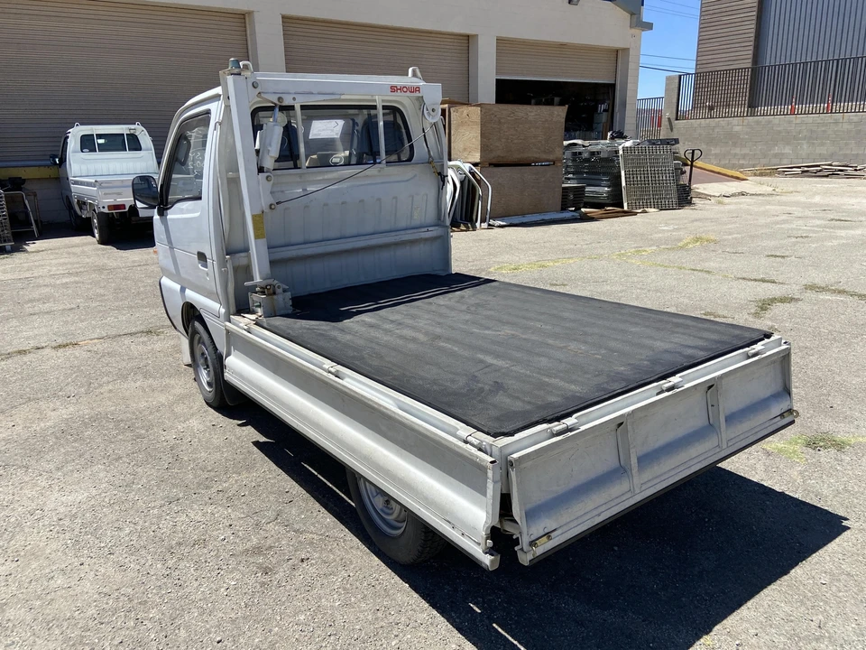1994 Suzuki Carry & Every 8th Gen - Image 11 of 21