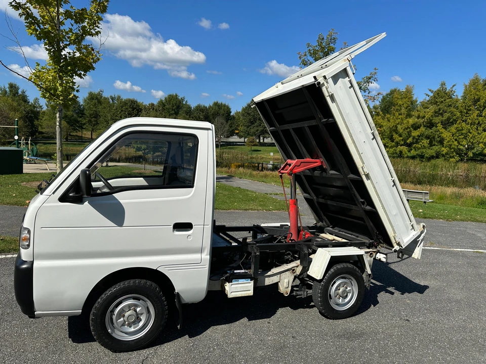1994 Suzuki Carry & Every 8th Gen - Image 24 of 31