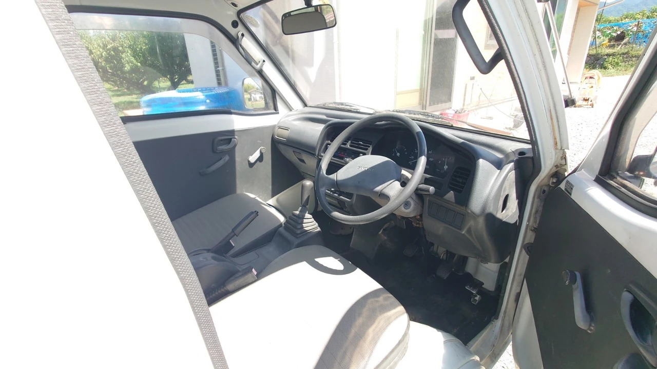 1994 Suzuki Carry & Every 8th Gen - Image 13 of 13