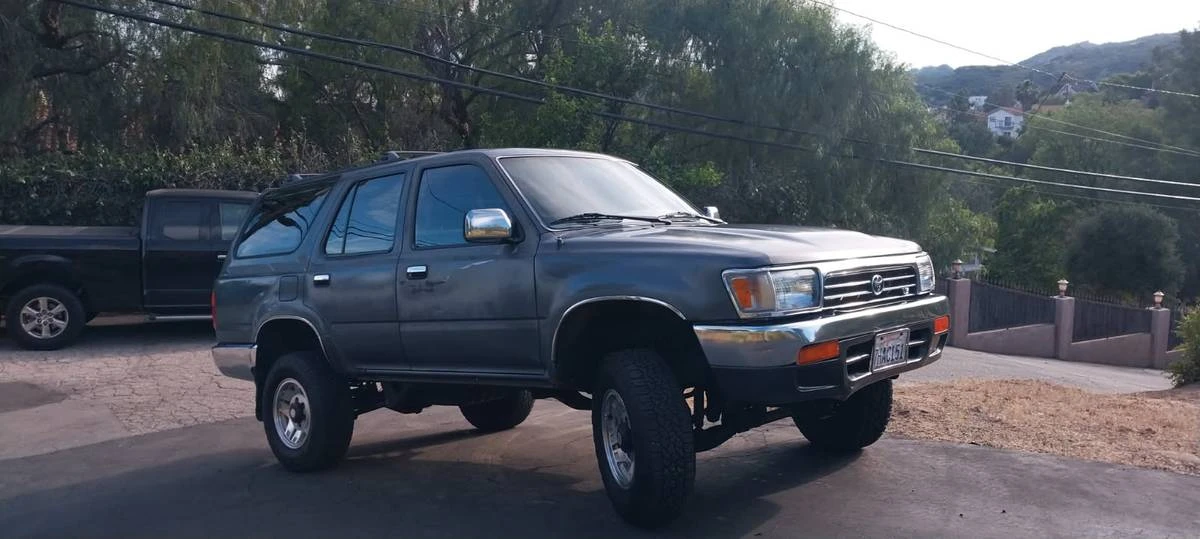 1994 Toyota 4Runner 2nd Gen - Image 2 of 24