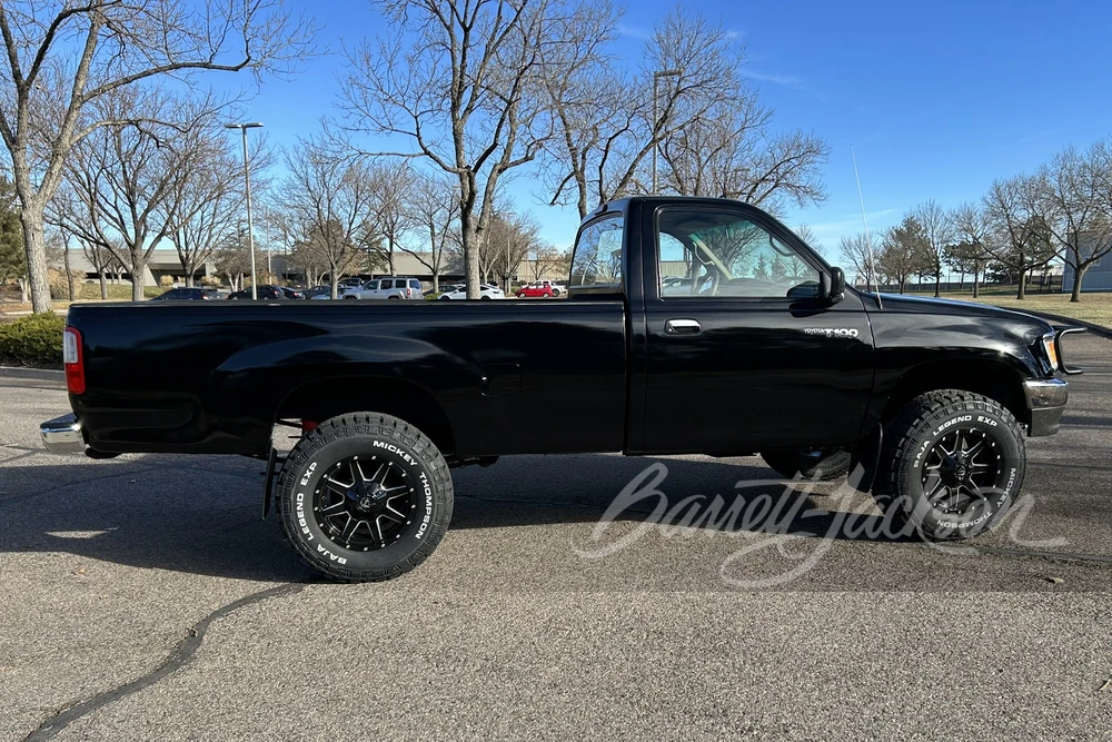 1994 Toyota T100 - Image 9 of 23