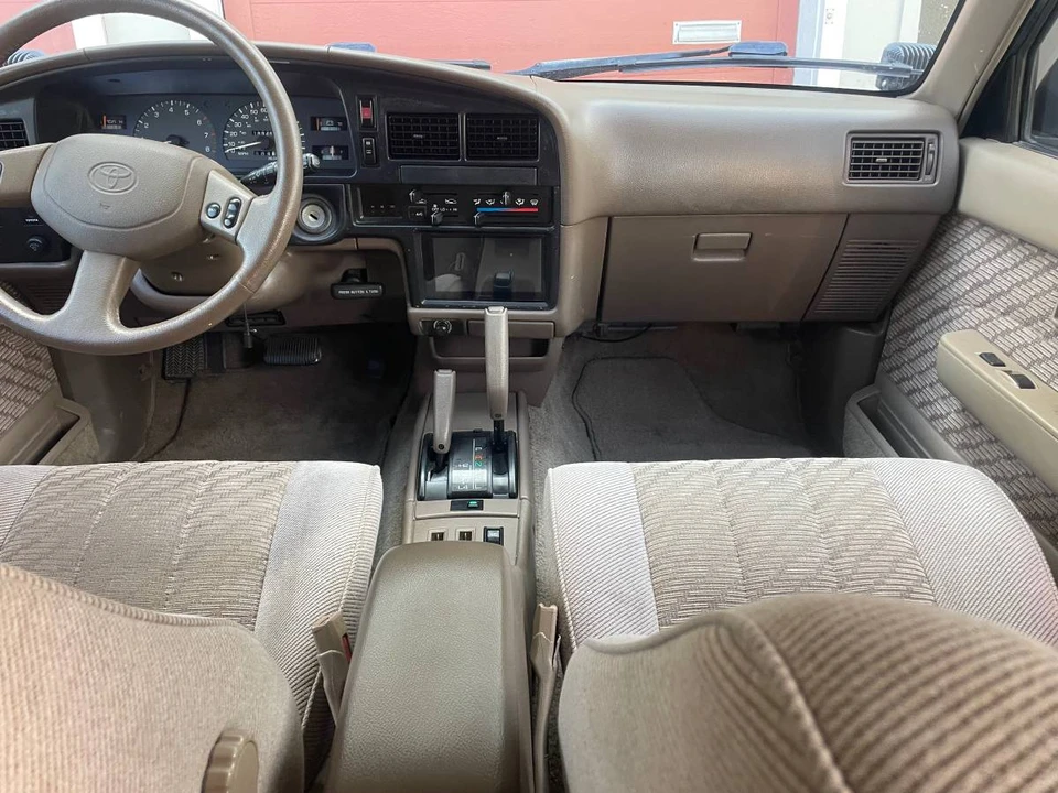 1994 Toyota 4Runner 2nd Gen - Image 15 of 24