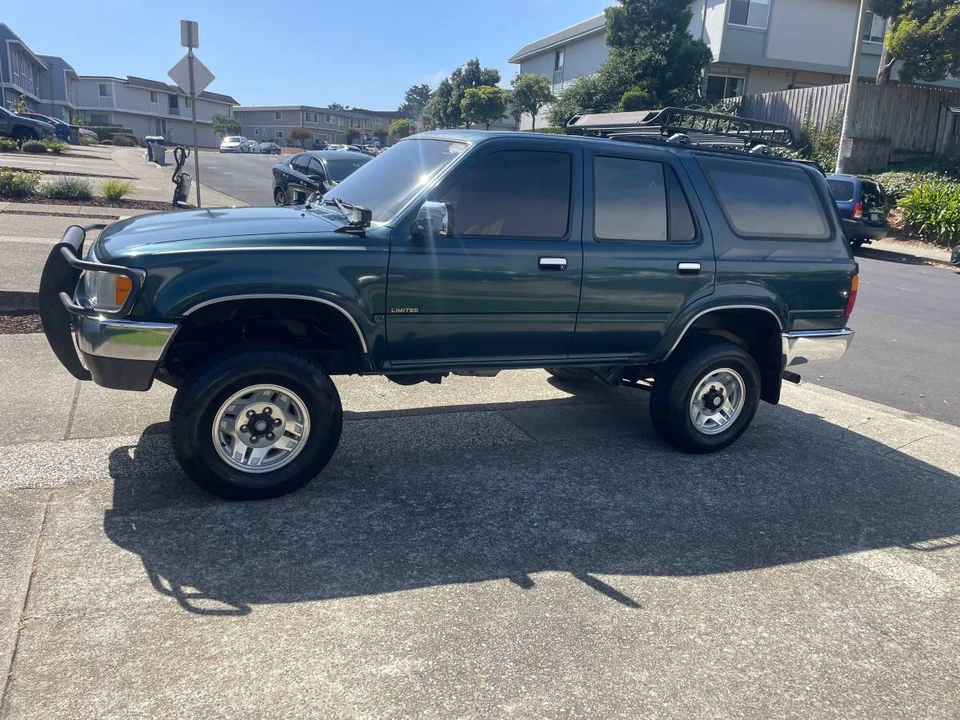 1994 Toyota 4Runner 2nd Gen - Image 6 of 24