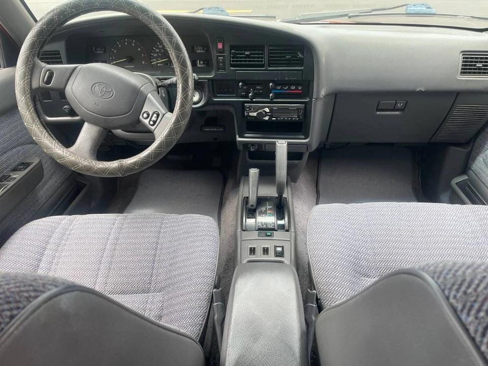 1994 Toyota 4Runner 2nd Gen - Image 12 of 22