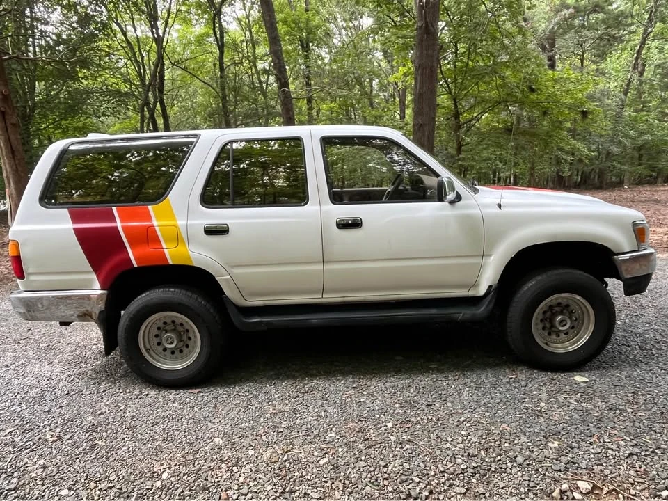 1994 Toyota 4Runner 2nd Gen - Image 5 of 19