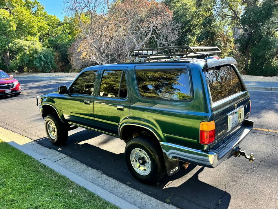 1994 Toyota 4Runner 2nd Gen - Image 5 of 19