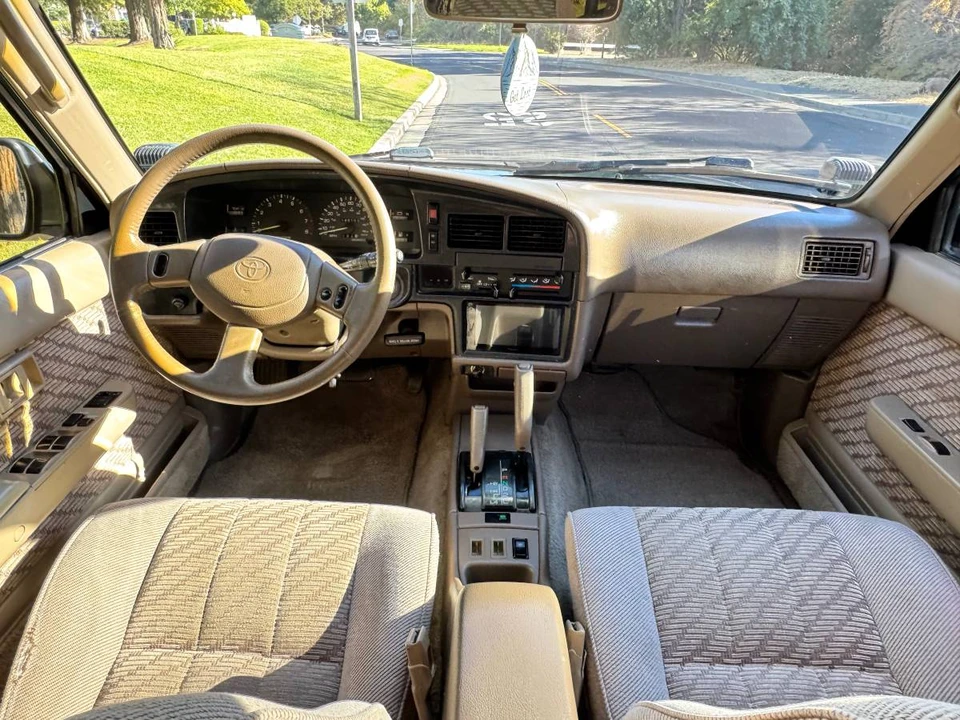 1994 Toyota 4Runner 2nd Gen - Image 19 of 19