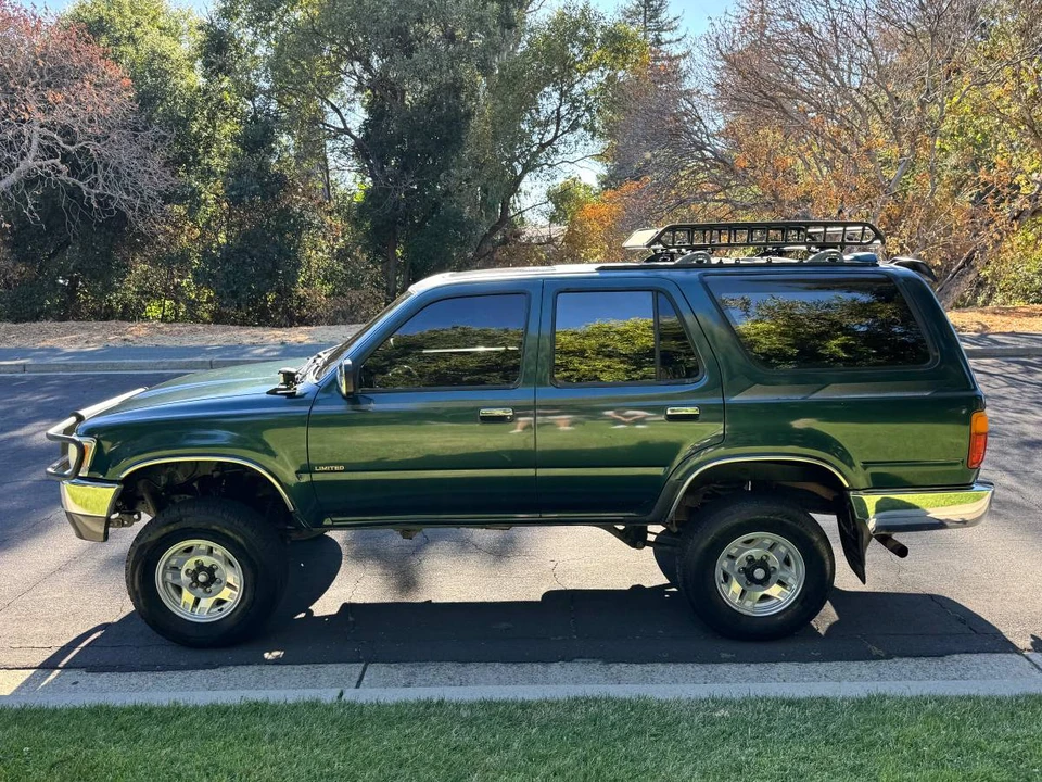 1994 Toyota 4Runner 2nd Gen - Image 6 of 19