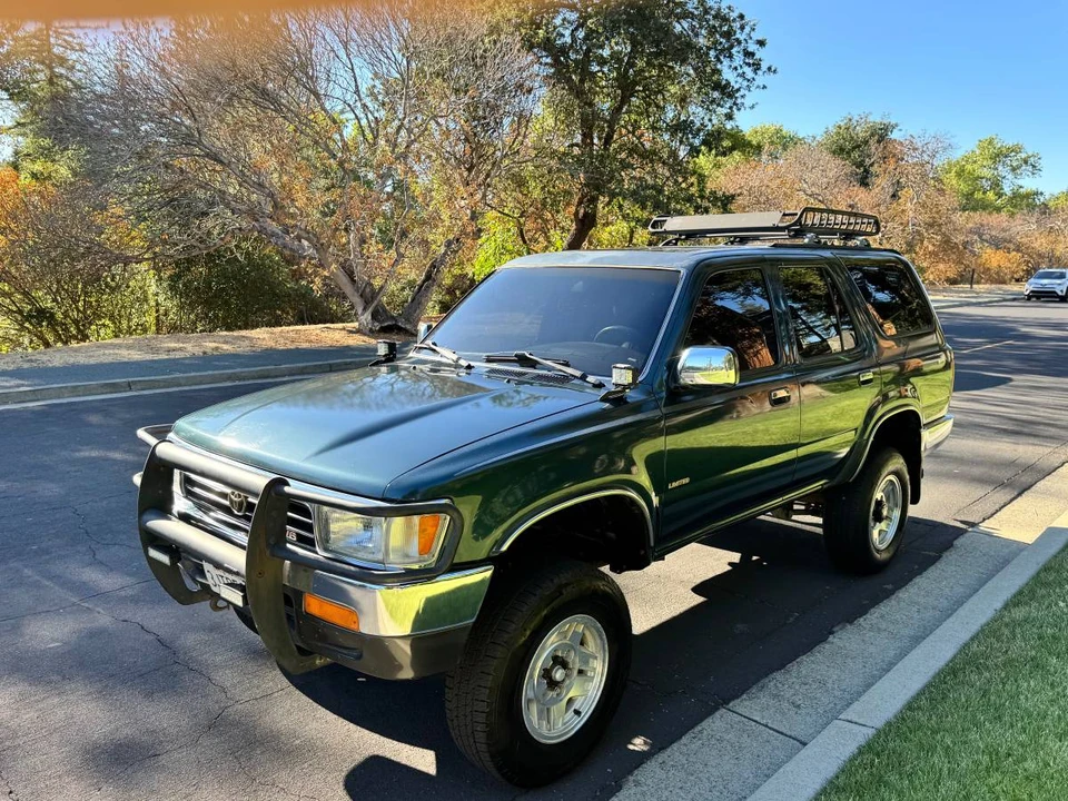 1994 Toyota 4Runner 2nd Gen - Image 8 of 19