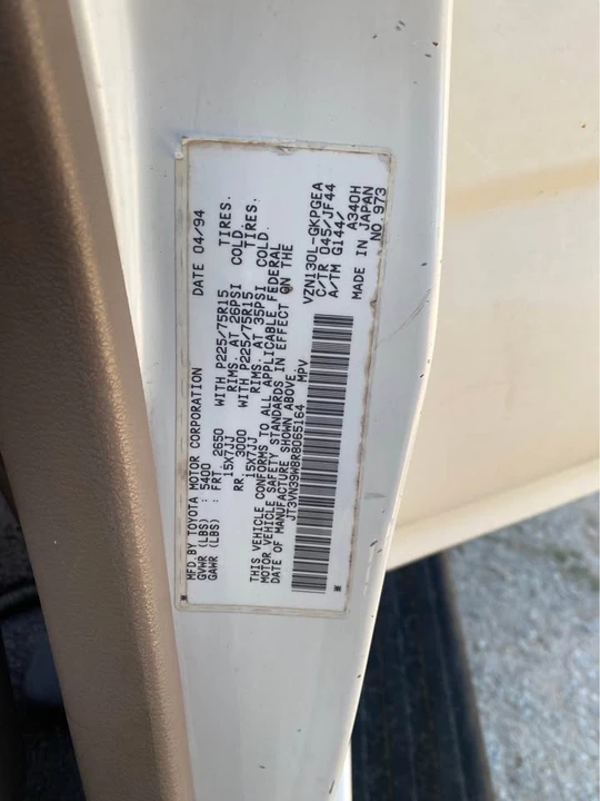 1994 Toyota 4Runner 2nd Gen - Image 9 of 13
