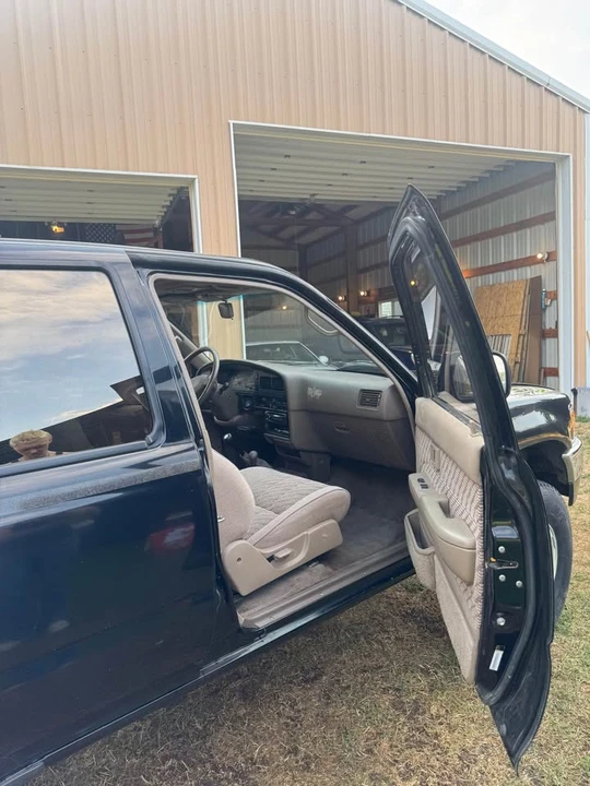 1994 Toyota 4Runner 2nd Gen - Image 7 of 9