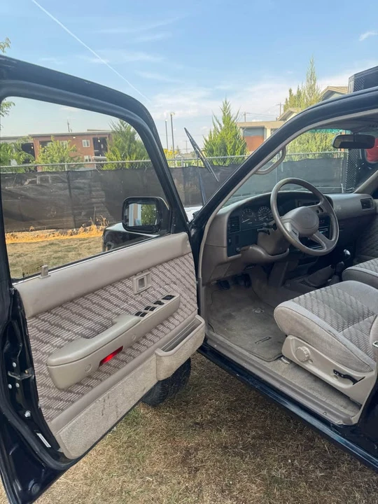 1994 Toyota 4Runner 2nd Gen - Image 4 of 9